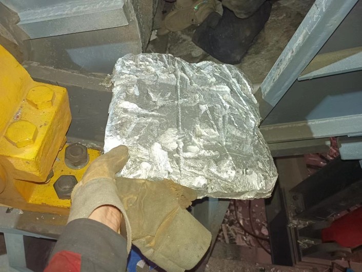 認真閱讀產(chǎn)品手冊或牢記安裝師傅的操作注意事項