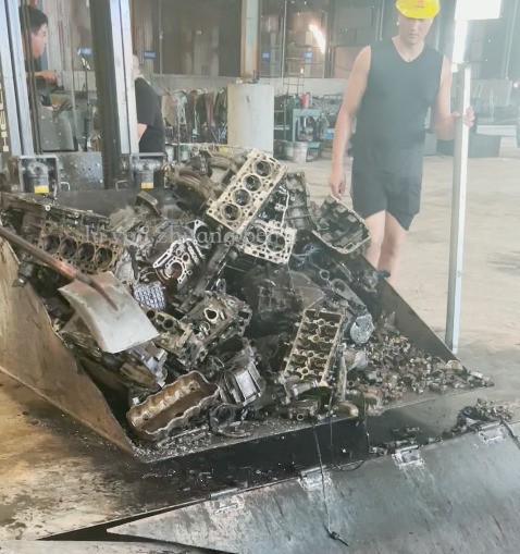 不同行業(yè)都有自己的煉丹爐。