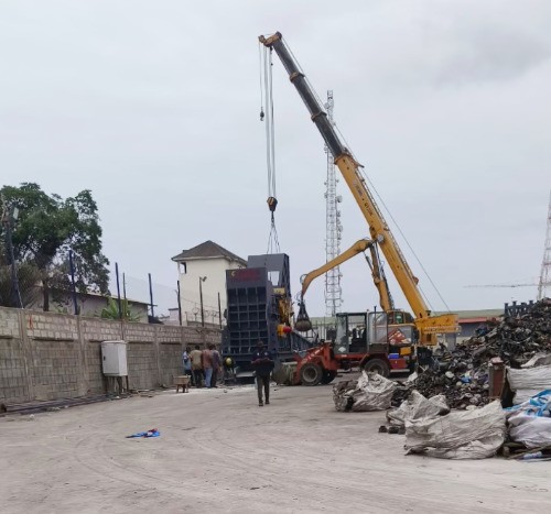 路友就是這樣，高大的 、有魅力的、 威武的。