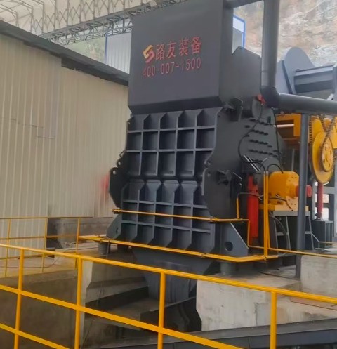 又一條路友破碎線在山區(qū)順利落成，為武漢再生資源循環(huán)利用網(wǎng)絡(luò)筑牢堅(jiān)實(shí)支點(diǎn)。