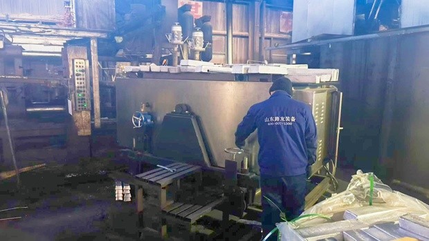 路友新產(chǎn)品！鎂合金代替鋁合金時(shí)代到來(lái)！！路友鎂鋁合金爐為你每噸成本降近萬(wàn)元?。。?！